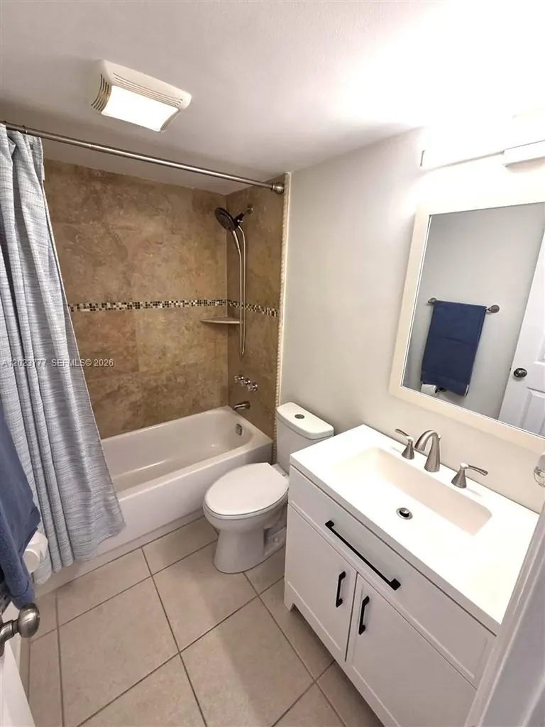 2400 NE 10th Street Pompano Beach FL 33062