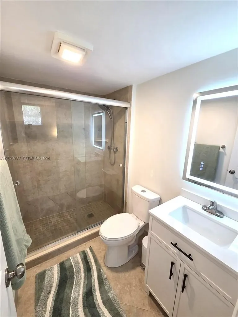 2400 NE 10th Street Pompano Beach FL 33062