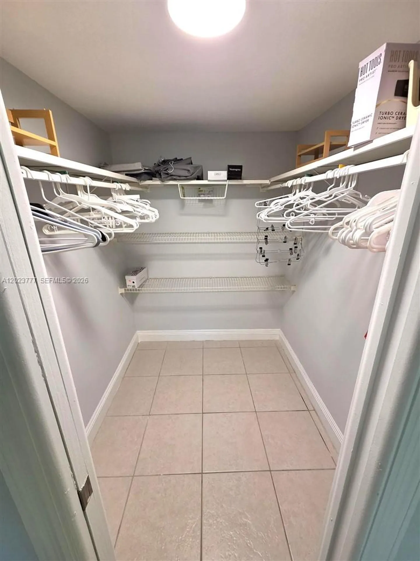2400 NE 10th Street Pompano Beach FL 33062