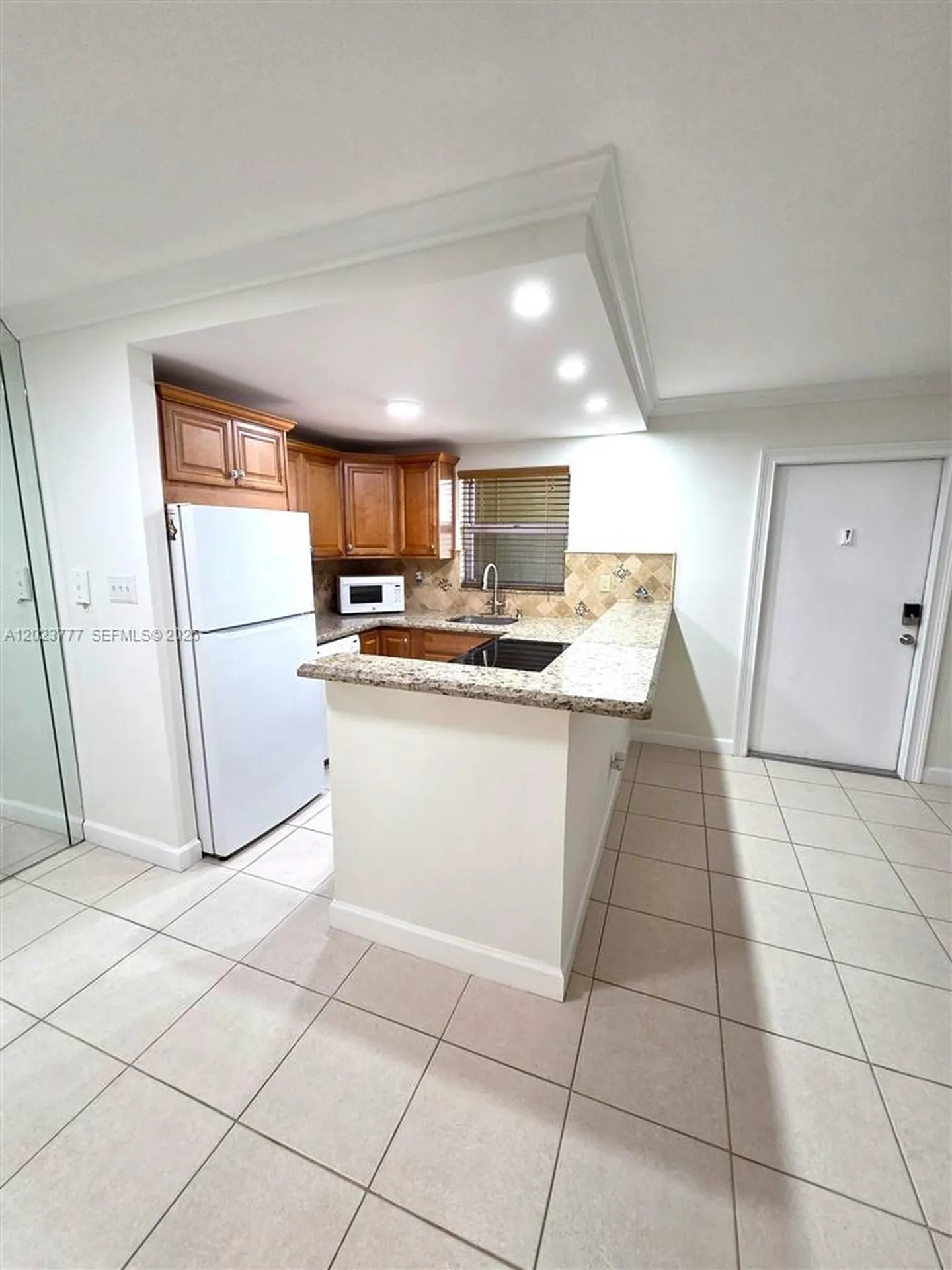 2400 NE 10th Street Pompano Beach FL 33062