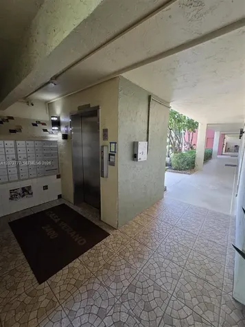2400 NE 10th Street Pompano Beach FL 33062