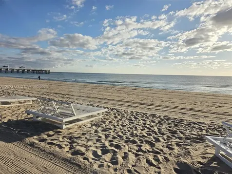 2400 NE 10th Street Pompano Beach FL 33062