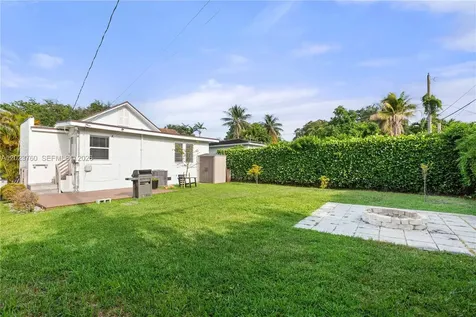 900 Tangier Street Coral Gables FL 33134