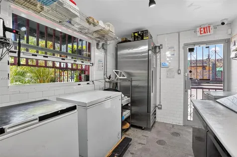Turnkey Outdoor Beer Garden & Culinary Venue Miami FL 33138