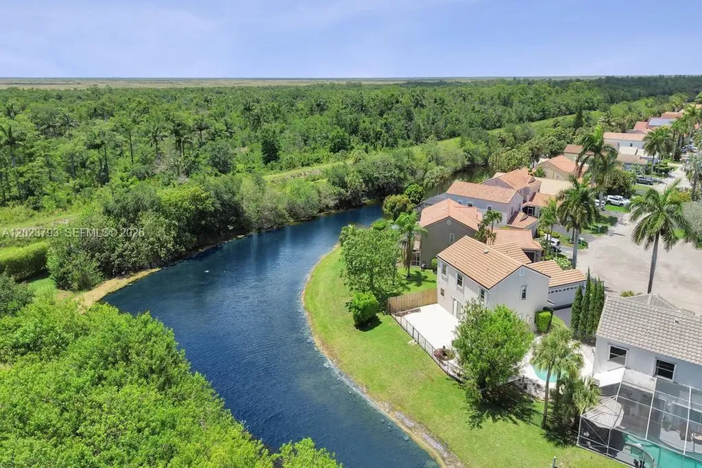 21461 Sawmill Court Boca Raton FL 33498