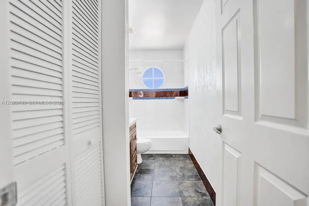 21461 Sawmill Court Boca Raton FL 33498