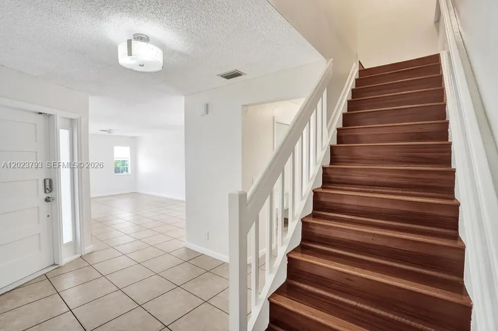 21461 Sawmill Court Boca Raton FL 33498