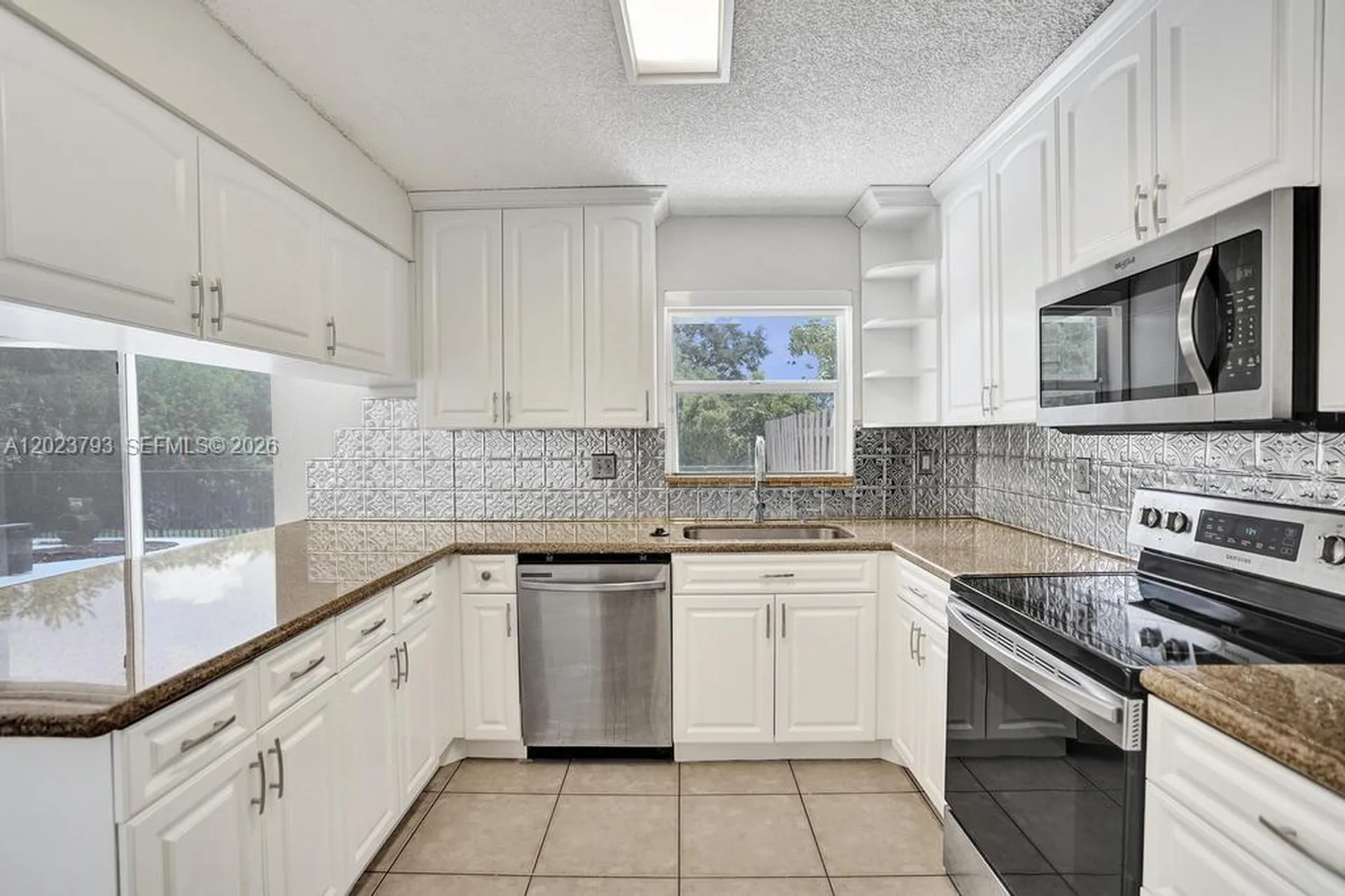 21461 Sawmill Court Boca Raton FL 33498