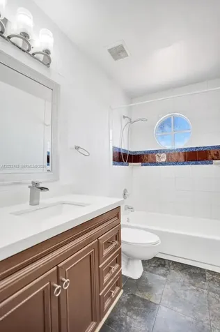21461 Sawmill Court Boca Raton FL 33498