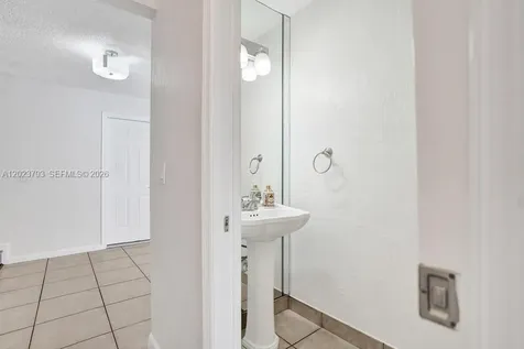 21461 Sawmill Court Boca Raton FL 33498