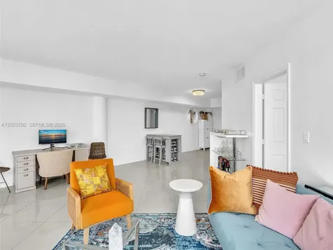 825 Brickell Bay Drive Miami FL 33131