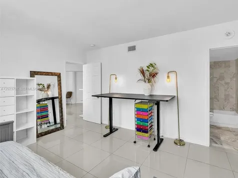 825 Brickell Bay Drive Miami FL 33131