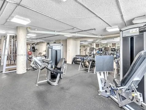 825 Brickell Bay Drive Miami FL 33131