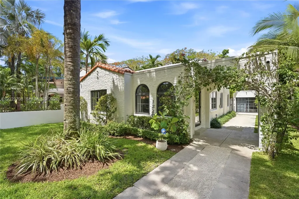 1220 Cordova Street Coral Gables FL 33134