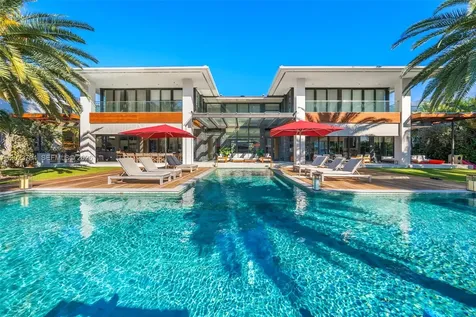 385 Centre Island Golden Beach FL 33160
