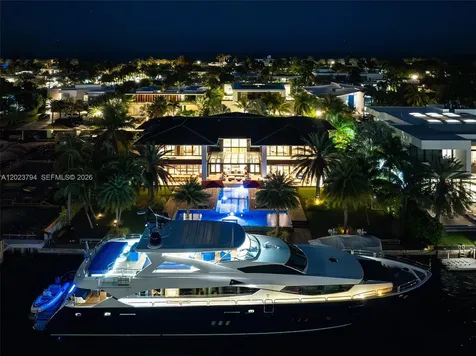 385 Centre Island Golden Beach FL 33160