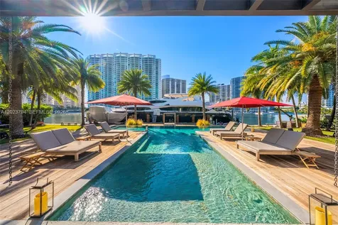 385 Centre Island Golden Beach FL 33160