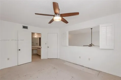 15525 N Miami Lakeway N Miami Lakes FL 33014