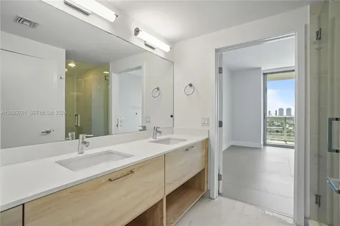 16385 Biscayne Boulevard North Miami Beach FL 33160