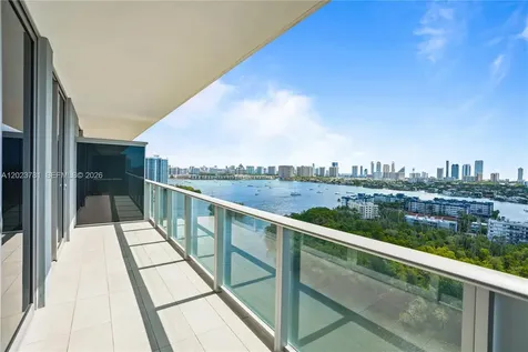 16385 Biscayne Boulevard North Miami Beach FL 33160