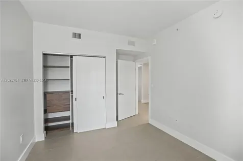 16385 Biscayne Boulevard North Miami Beach FL 33160