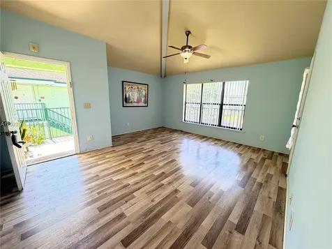 3968 NW 87th Avenue Sunrise FL 33351