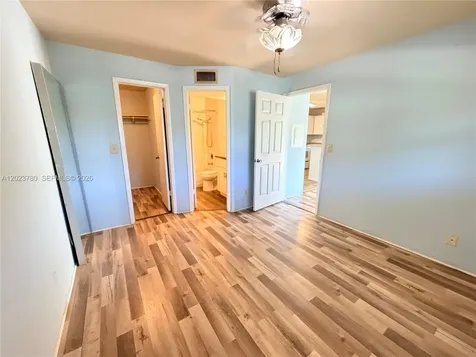 3968 NW 87th Avenue Sunrise FL 33351