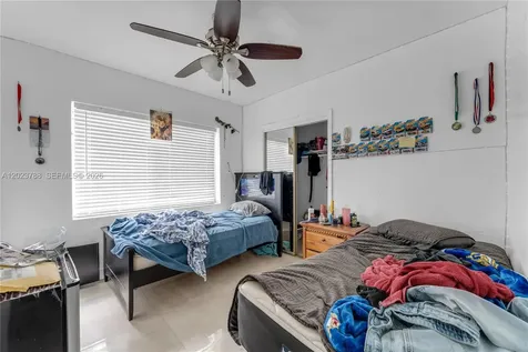 329 NW 13th Street Homestead FL 33030