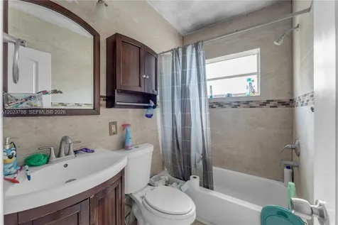 329 NW 13th Street Homestead FL 33030