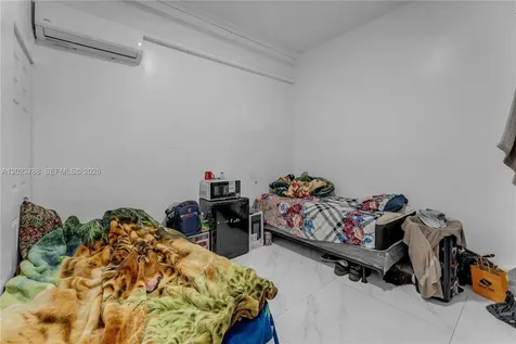 329 NW 13th Street Homestead FL 33030