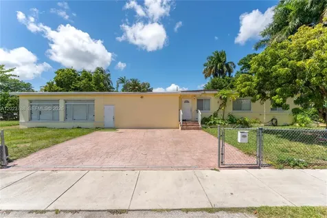 329 NW 13th Street Homestead FL 33030