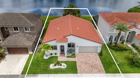 1601 SW 106th Terrace Davie FL 33324
