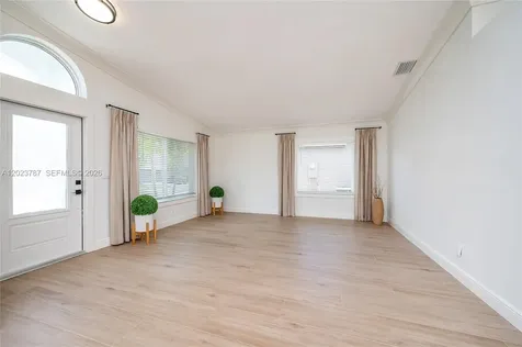 1601 SW 106th Terrace Davie FL 33324