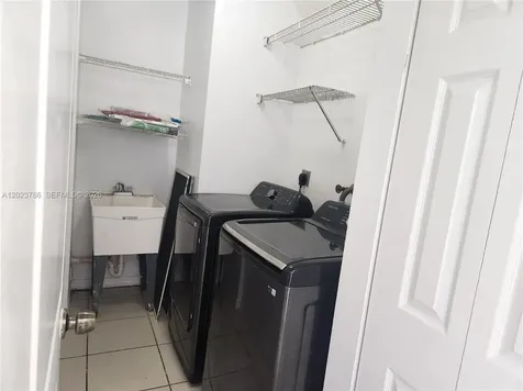 13658 SW 142nd Terrace Miami FL 33186
