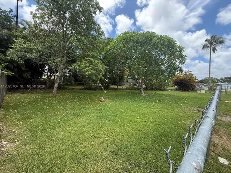 14431 SW 285th Street Homestead FL 33033