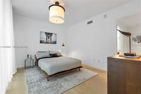6899 Collins Avenue Miami Beach FL 33141