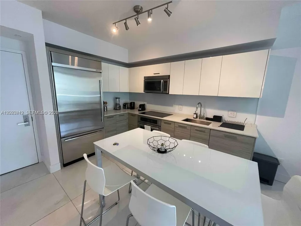 1300 Brickell Bay Drive Miami FL 33131