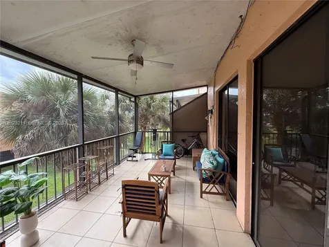 450 Commodore Drive Plantation FL 33325