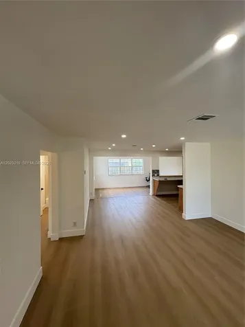 7150 SW 10th Street Pembroke Pines FL 33023