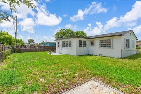 7150 SW 10th Street Pembroke Pines FL 33023