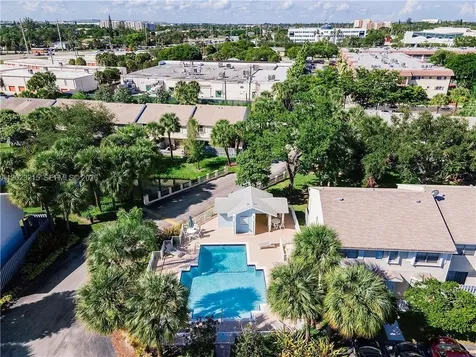 13 SW 3rd Street Pompano Beach FL 33060