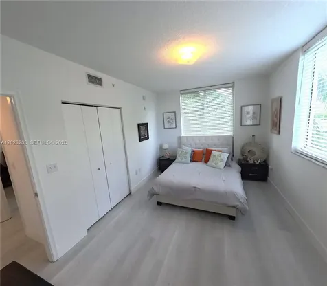 2775 NE 187th Street Aventura FL 33180