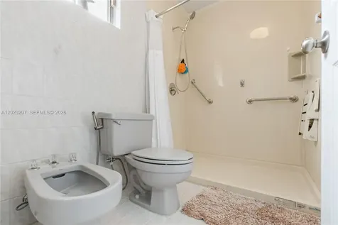 3254 W 78th Street Hialeah FL 33018
