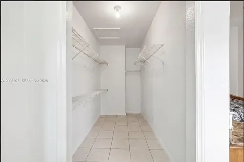 3254 W 78th Street Hialeah FL 33018