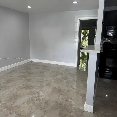 1860 Venice Park Drive North Miami FL 33181