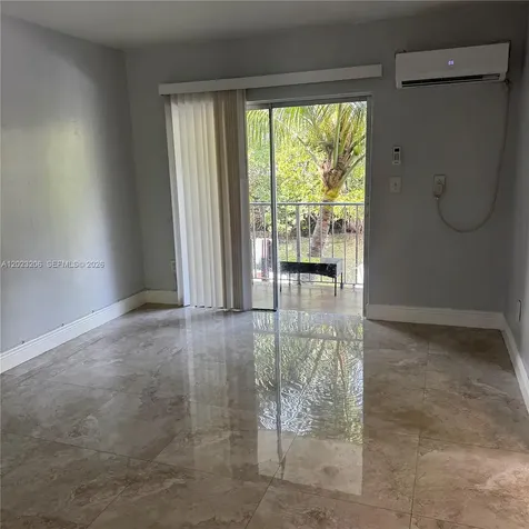 1860 Venice Park Drive North Miami FL 33181