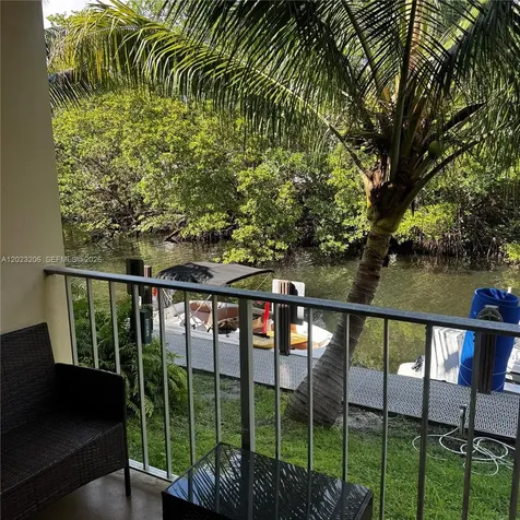 1860 Venice Park Drive North Miami FL 33181