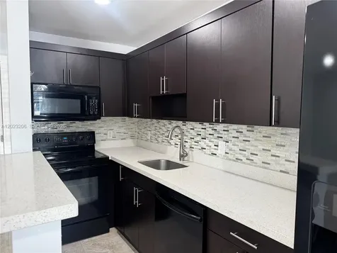 1860 Venice Park Drive North Miami FL 33181
