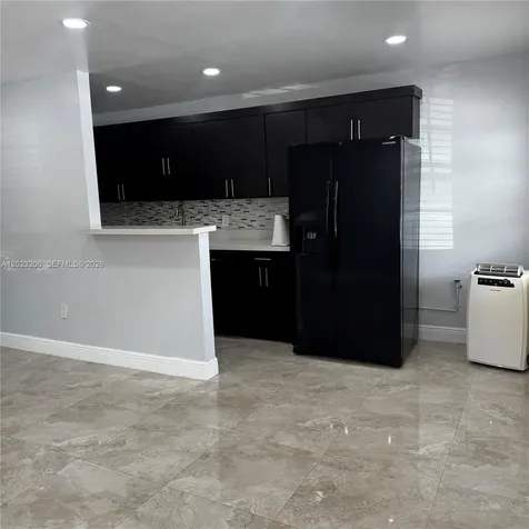 1860 Venice Park Drive North Miami FL 33181
