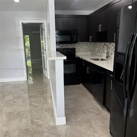 1860 Venice Park Drive North Miami FL 33181